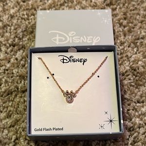 NWT DISNEY Gorgeous Necklace